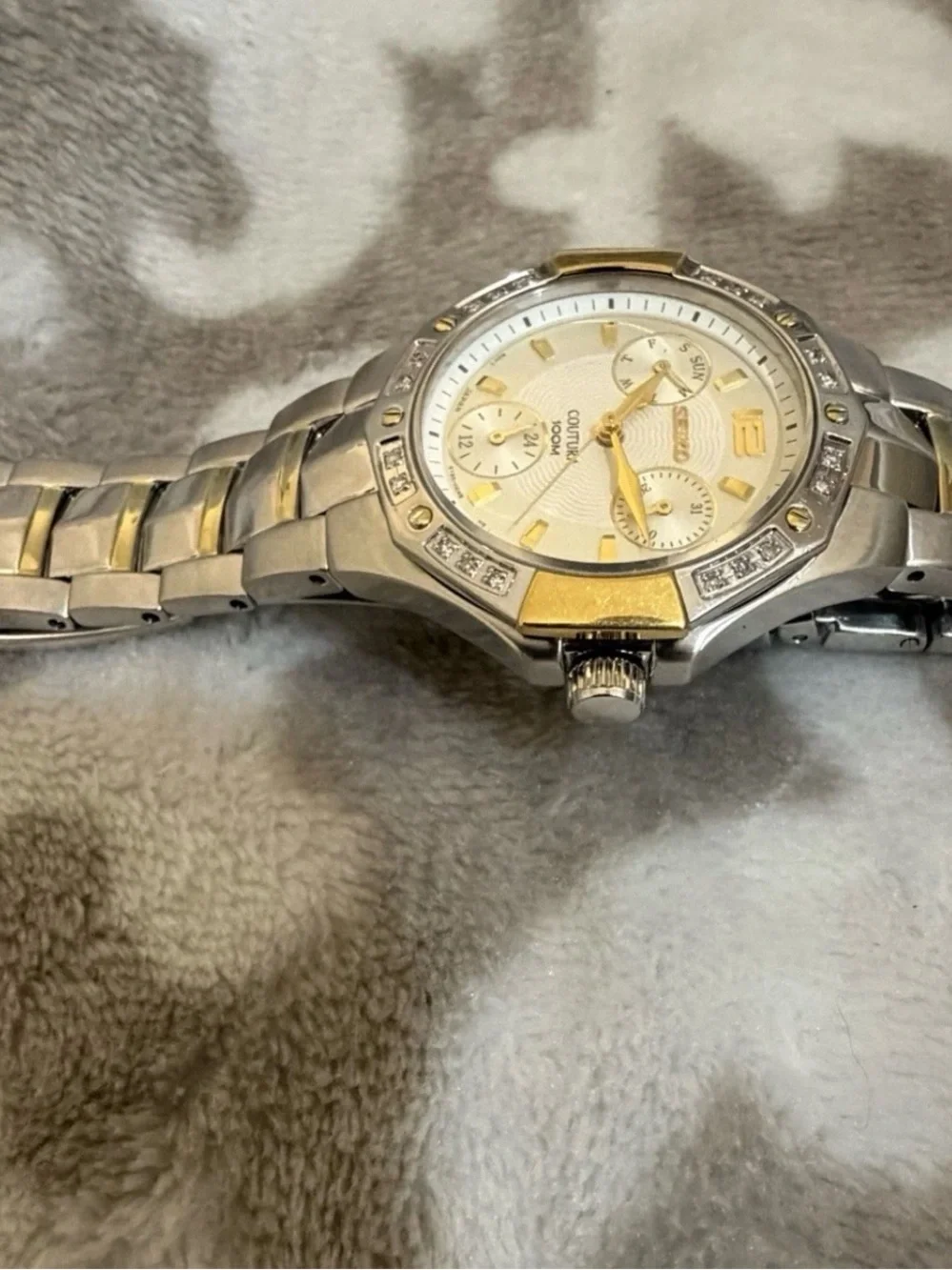 Seiko Coutura SUK008 Womens Diamond Watch Two Tone Multi Hand Calendar 100M